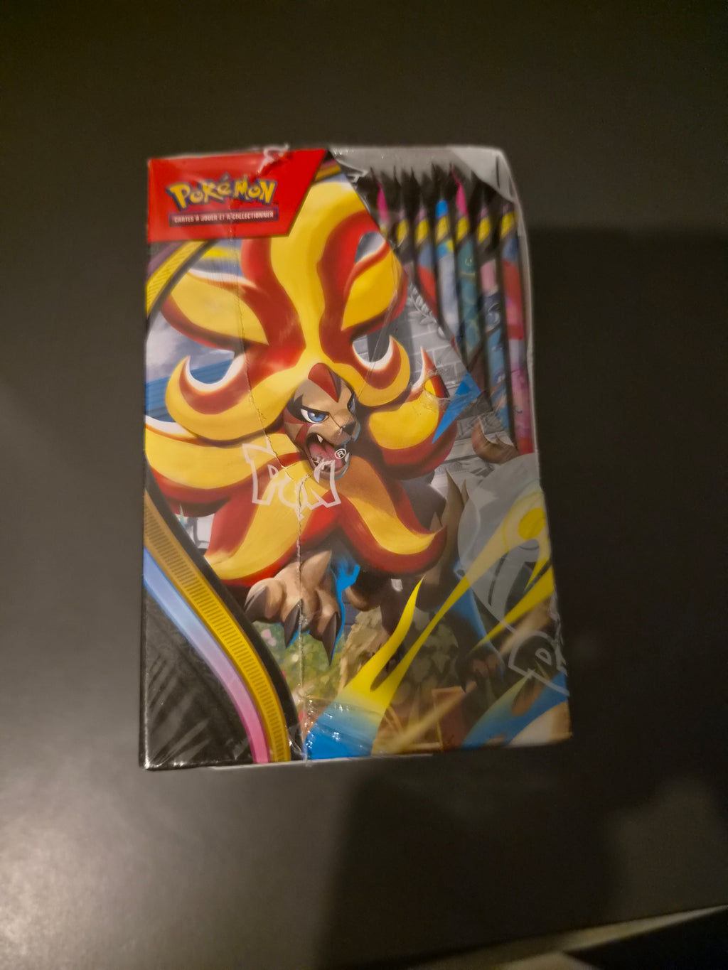 Display Méga-Évolution Chaos Ascendant – Arcanin de Hisui